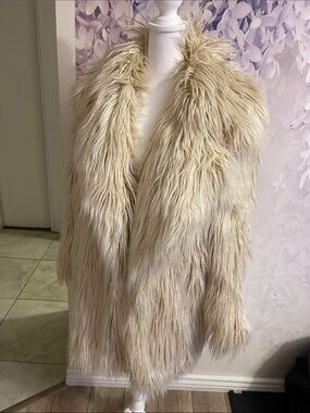 Love Moschino Cream Faux-Fur Teddy Coat